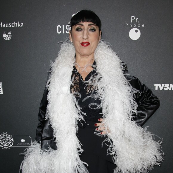 Rossy De Palma (marraine internationale de la 14ème cérémonie des Globes de Cristal) arrive à la 14ème cérémonie des Globes de Cristal, à la salle Wagram à Paris, le 4 février 2019. © Marc Ausset-Lacroix/Bestimage