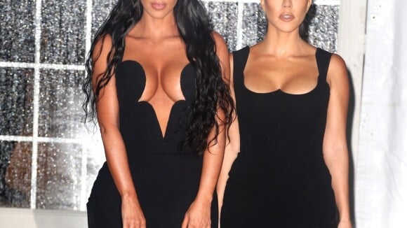 Kim et Kourtney Kardashian : Duo irrésistible pour lancer la Fashion Week