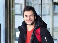 Amir : Argent et photo dénudée, une fan arnaquée