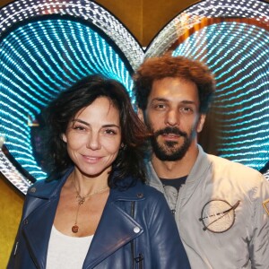 Tomer et Sandra Sisley lors du vernissage de l'exposition de Emmanuelle Rybojad au Fouquet's à Paris le 7 février 2019.