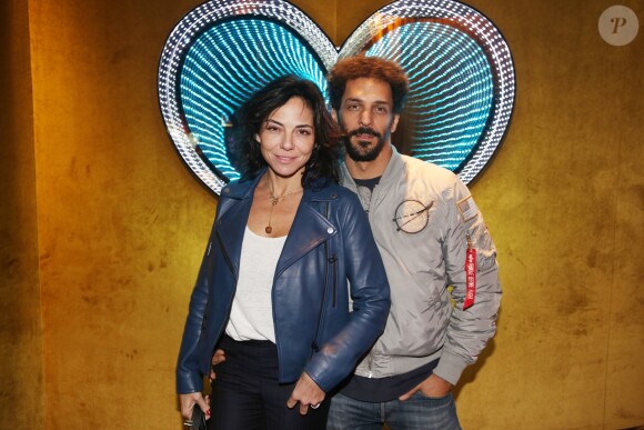 Tomer et Sandra Sisley lors du vernissage de l'exposition de Emmanuelle Rybojad au Fouquet's à Paris le 7 février 2019.