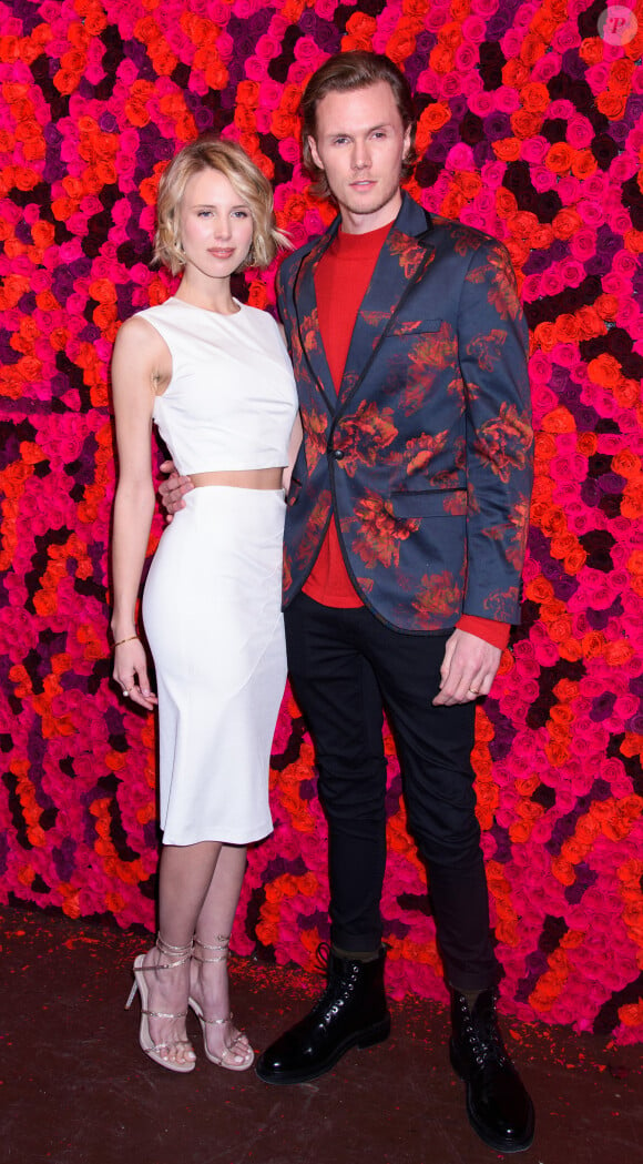 Barron II Hilton et son épouse Tessa Hilton au défilé alice + olivia lors de la Fashion Week automne-hiver 2019/2020 à New York, le 11 février 2019.