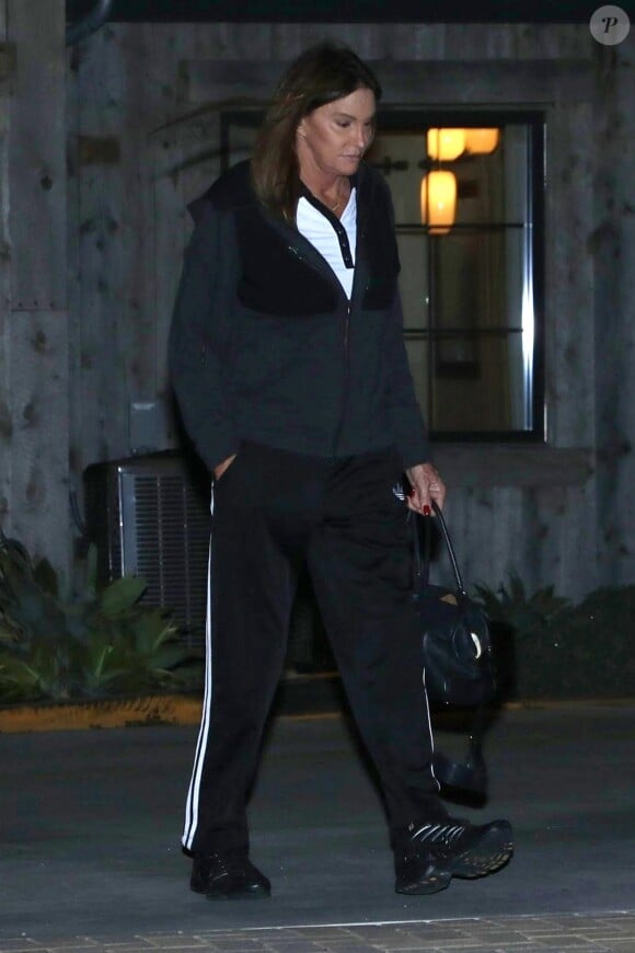 Exclusif - Caitlyn Jenner et sa compagne Sophia Hutchins sont allées dîner au restaurant Kristy's avec une amie à Malibu, Los Angeles, Californie, etats-Unis, le 4 février 2019.