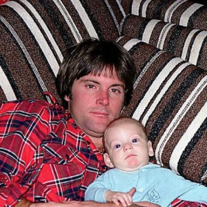 Caitlyn Jenner et son fils aîné Burt sur Instagram.