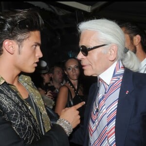 Baptiste Giabiconi et Karl Lagerfeld à Saint-Tropez en 2010.