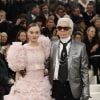 Lily-Rose Depp et Karl Lagerfeld - Premier défilé de mode "Chanel", collection Haute-Couture printemps-été 2017 au Grand Palais à Paris. Le 24 janvier 2017 © Olivier Borde / Bestimage