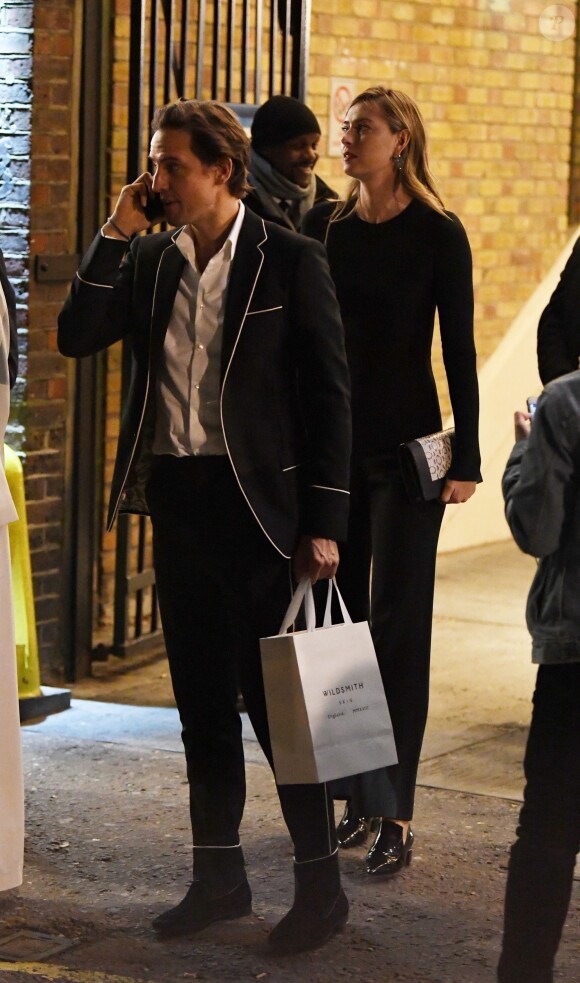 Exclusif - Maria Sharapova et son nouveau compagnon Alexander Gilkes à la sortie de la soirée caritative "Uganda Vogue Charity Evening" à Londres, le 19 octobre 2018.