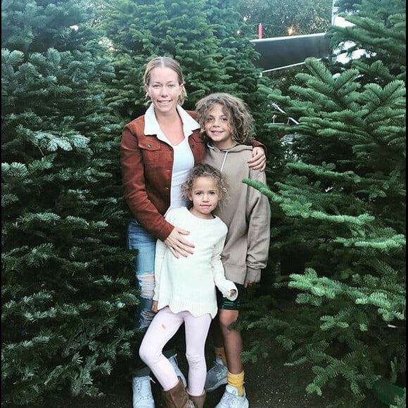 Kendra Wilkinson et ses enfants. 2018.