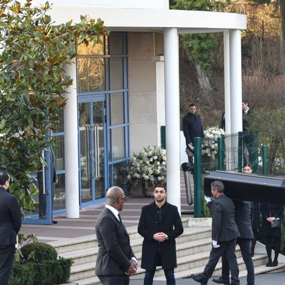 Le cercueil - Dernier hommage à Karl Lagerfeld au crématorium du Mont-Valérien à Nanterre le 22 février 2019.