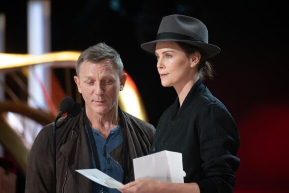 Daniel Craig et Charlize Theron - Répétitions de la cérémonie des Oscars au théâtre Dolby à Hollywood, le 23 février 2019 ©A.M.P.A.S/Zuma/Bestimage  91st Oscars rehearsals on Saturday, February 23, 2019 for The Oscars which will be presented on Sunday, February 24, 2019, at the Dolby Theatre in Hollywood, CA and televised live by the ABC Television Network. 23rd february 201923/02/2019 - Los Angeles