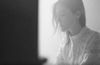 Keren Ann - Sous l'eau - clip réalisé par l'artiste. Extrait de l'album "Bleue", attendu le 15 mars 2019.