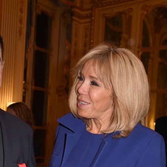 Olivier Py et la Première Dame Brigitte Macron - Remise des insignes de Chevalier de l'ordre national de la Légion d'Honneur à Olivier Py au ministère de la Culture à Paris, France, le 6 février 2019. © Giancarlo Gorassini/Bestimage