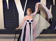 Selma Blair et sa sclérose en plaques : Sur le tapis rouge avec une canne