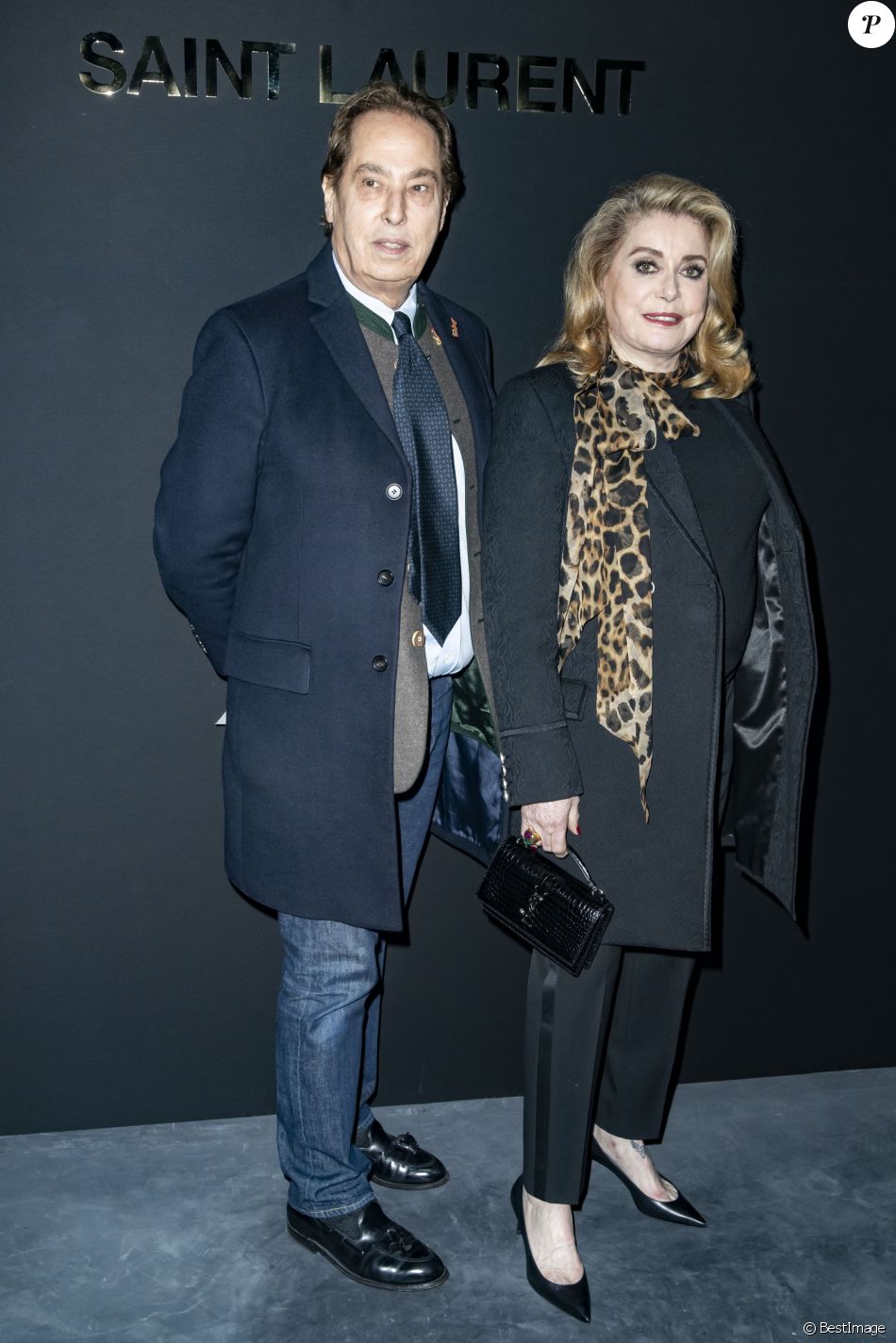 Gilles Dufour et Catherine Deneuve au Photocall du défilé de mode Prêt