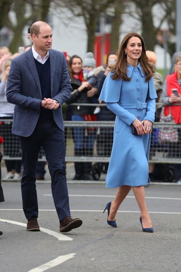 Le prince William, duc de Cambridge, et Kate Catherine Middleton, duchesse de Cambridge, en visite au centre "Braid Arts" à Ballymena lors de leur voyage officiel en Irlande. Le 28 février 2019