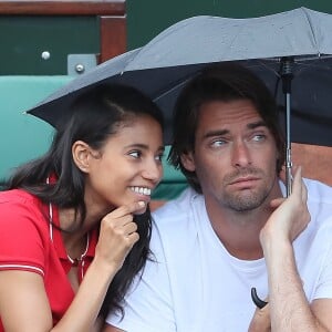 Camille Lacourt et Hajiba Fahmy - People dans les tribunes lors des internationaux de tennis de Roland Garros à Paris le 4 juin 2018 Celebrities at Roland Garros french open in Paris on June 4, 2018.