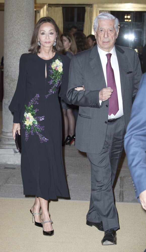 Isabel Preysler et Mario Vargas Llosa faisaient partie des invités du dîner de clôture de la visite officielle en Espagne du président du Pérou, Martin Vizcarra, le 28 février 2019 au palais royal du Pardo, à Madrid.