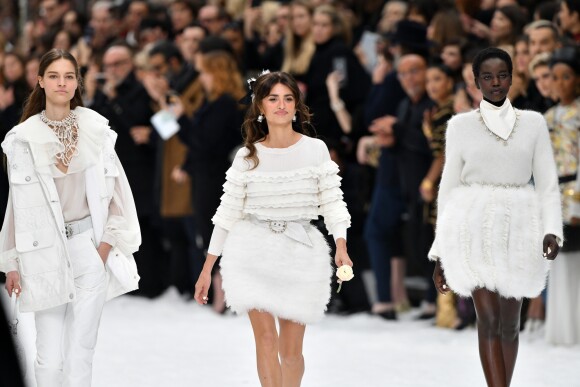 Défilé de mode Prêt-à-Porter automne-hiver 2019/2020 "Chanel" au Grand Palais, à Paris. Le 5 mars 2019