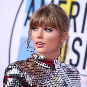 Taylor Swift à la soirée 2018 American Music Awards au théâtre Microsoft à Los Angeles, le 9 octobre 2018