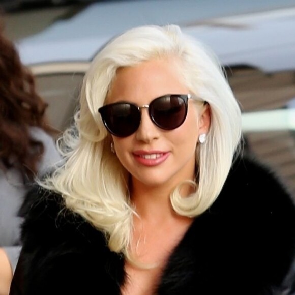 Lady Gaga arrive à l'émission Jimmy Kimmel live! à Hollywood, le 27 février 2019