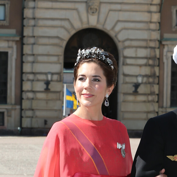 La princesse Mary et le prince Frederik de Danemark au mariage de la princesse Madeleine de Suede avec Chris O'Neill à Stockholm en Suède le 8 juin 2013.