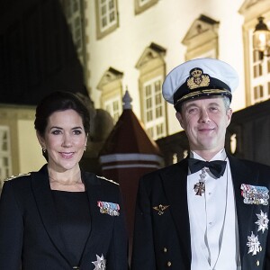 Le prince Frederik et la princesse Mary de Danemark au banquet d'honneur des officiers de la Marine au château de Fredensborg au Danemark le 29 janvier 2019.