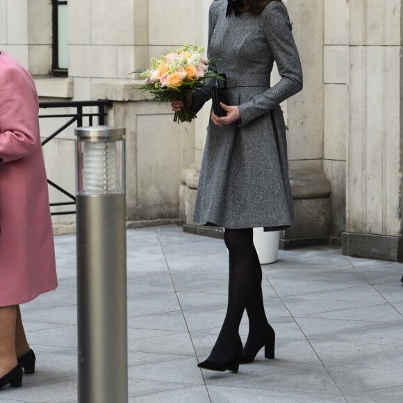 La reine Elisabeth II d'Angleterre et Kate Catherine Middleton, duchesse de Cambridge, viennent inaugurer la ré-ouverture de la "Bush House" à Londres. Le 19 mars 2019