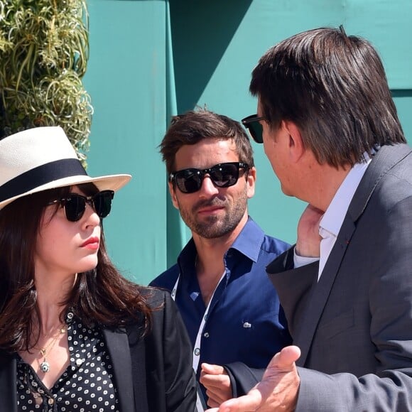 Nolwenn Leroy et son fiancé Arnaud Clément dans les tribunes des 1/2 finales du tournoi de tennis "Monte Carlo Rolex Masters 2016" " au Monte Carlo Country Club à Roquebrune-Cap-Martin. Le 16 avril 2016 © Bruno Bebert / Bestimage