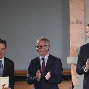 Le roi Felipe VI et la reine Letizia (robe Intropia) d'Espagne prenaient part le 19 mars 2019 à la remise des Prix de la Culture espagnole 2017 au musée du Prado à Madrid.