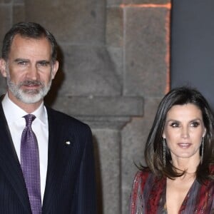 Le roi Felipe VI et la reine Letizia (robe Intropia) d'Espagne prenaient part le 19 mars 2019 à la remise des Prix de la Culture espagnole 2017 au musée du Prado à Madrid.