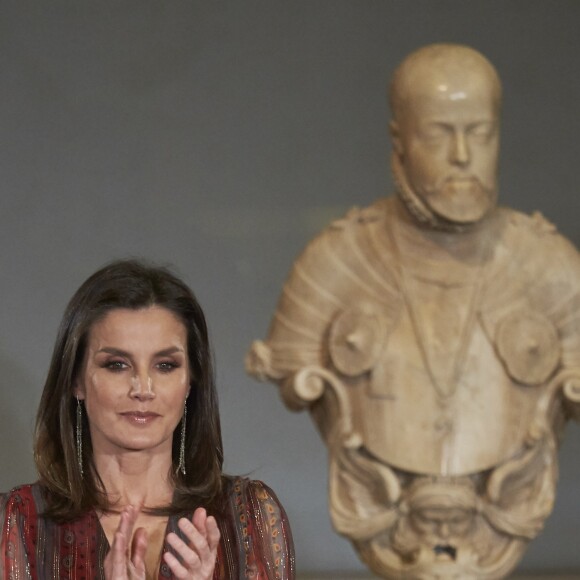 Le roi Felipe VI et la reine Letizia (robe Intropia) d'Espagne prenaient part le 19 mars 2019 à la remise des Prix de la Culture espagnole 2017 au musée du Prado à Madrid.