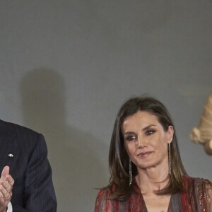 Le roi Felipe VI et la reine Letizia (robe Intropia) d'Espagne prenaient part le 19 mars 2019 à la remise des Prix de la Culture espagnole 2017 au musée du Prado à Madrid.