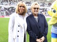 Brigitte Macron : Look casual chic pour une grande première avec Muriel Robin