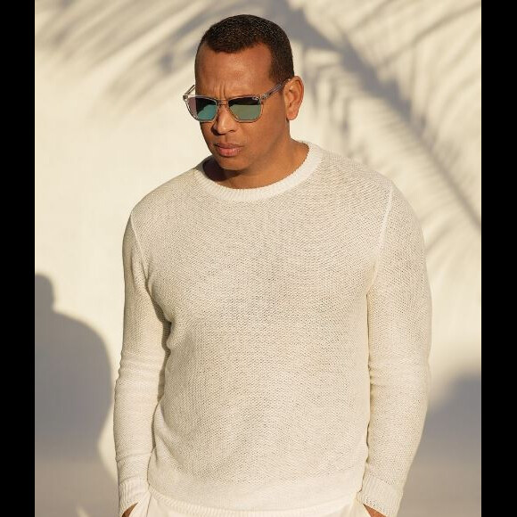 Jennifer Lopez et son fiancé Alex Rodriguez partagent une campagne de pub pour la marque Quay Australia. Mars 2019.