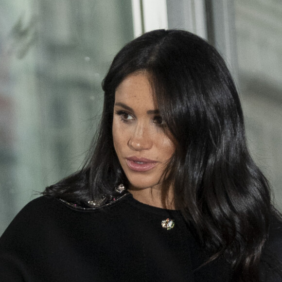 Meghan Markle, duchesse de Sussex lors de la signature du livre des condoléances à New Zealand House à Londres en hommage aux victimes de la tuerie de Christchurch. Londres, le 19 mars 2019.