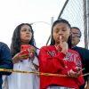 Rassemblement devant le magasin de vêtements The Marathon Clothing, où le rappeur et fondateur de la marque, Nipsey Hussle, a été assassiné. Los Angeles, le 31 mars 2019.