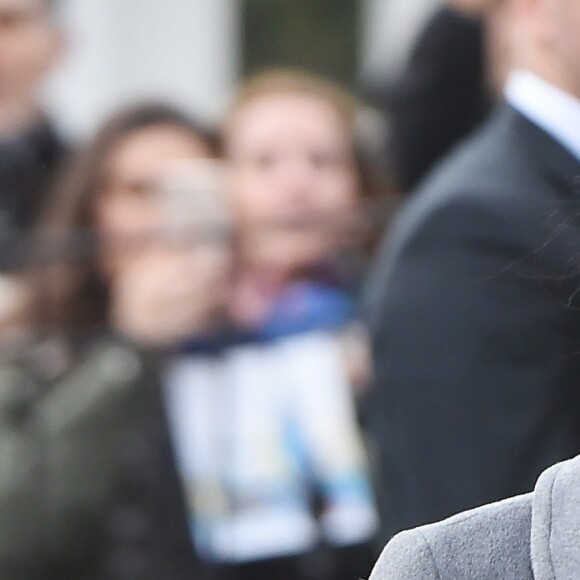 Meghan Markle, duchesse de Sussex, enceinte, visite le foyer Royal Variety de "Brinsworth House", à Twickenham le 18 décembre 2018.