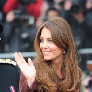 Kate Catherine Middleton (enceinte), duchesse de Cambridge, visite l'Academie Havelock a Grimsby. Le 5 mars 2013.