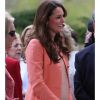 Catherine Kate Middleton, la duchesse de Cambridge, enceinte, rencontre les enfants de la maison de repos 'Naomi' a Hampshire, le 29 avril 2013.