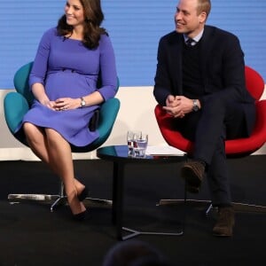 Catherine Kate Middleton (enceinte), duchesse de Cambridge et le prince William, duc de Cambridge lors du premier forum annuel de la Fondation Royale à Londres le 28 février 2018.