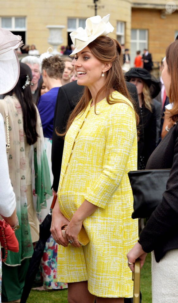 Catherine Kate Middleton, la duchesse de Cambridge, enceinte - Garden party a Buckingham palace a Londres le 23 mai 2013.