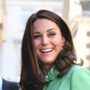 Catherine (Kate) Middleton, duchesse de Cambridge, enceinte arrive à la Société Royale de Médecine à Londres, Royaume Uni, le 21 mars 2018.