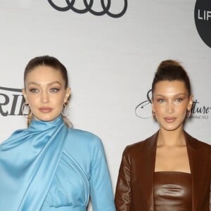 Bella Hadid et Gigi Hadid à la soirée Variety's Power Of Women par Lifetime au Cipriani Midtown à New York City, New York, Etats-Unis, le 5 avril 2019.