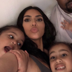 Kim Karashian, Kanye West et leurs enfants Chicago, North et Saint - avril 2019.