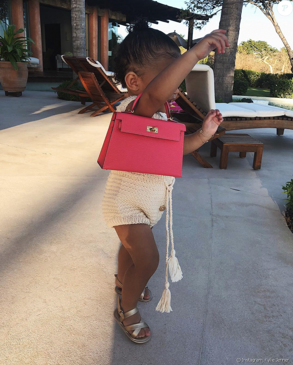 Kylie Jenner, Travis Scott et leur fille Stormi sont en vacances. Avril 2019.
