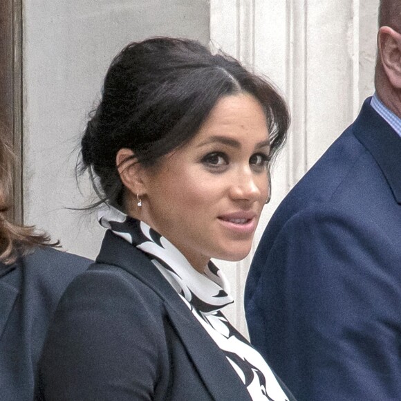 A l'occasion de la journée mondiale du droits des femmes, Meghan Markle (enceinte), duchesse de Sussex, a participé à une discussion conjointe avec le Trust "The Queen's Commonwealth" au King's College à Londres. Le 8 mars 2019