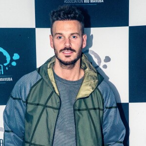 Exclusif - Matt Pokora (M Pokora) au photocall de la 8ème édition du concert caritatif "Une nuit à Makala" organisé pour l'association "Les orphelins de Makala" au Zénith de Lille, France, le 19 mars 2019. Le footballeur R.Mavuba fait une fois de plus le pari que la générosité des artistes, des personnalités et des sportifs présents rencontrera celle de milliers de spectateurs. Musique, danse et humour sont au programme durant plus de 3h. Créée par Rio Mavuba, la fondation a vu le jour le 23 avril 2009. Elle a pour but l'encadrement, l'hébergement et la scolarisation de jeunes orphelins issus du quartier dont est originaire le père du footballeur : Makala à Kinshasa en République Démocratique du Congo. Par les fonds récoltés et l'aide précieuse des partenaires bénévoles, le concert caritatif apporte un financement conséquent aux actions réalisées sur place : aménagement et équipements de l'orphelinat, accès à la scolarité et aux loisirs, soins médicaux, etc... © Stéphane Vansteenkiste/Bestimage