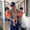 Laeticia Hallyday sur Instagram, le 15 avril 2019. Voyage au Vietnam avec ses filles, Jade et Joy. Elles ont visité l'association de Laeticia Hallyday et Hélène Darroze "La bonne étoile", qui vient en aide aux orphelins vietnamiens.
