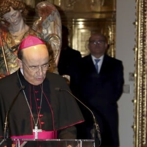 La reine Letizia d'Espagne en visite à Lerma dans la province de Burgos le 11 avril 2019 pour l'inauguration de l'exposition "Angeli" de la fondation "Las Edades del Hombre".