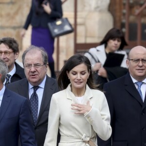 La reine Letizia d'Espagne en visite à Lerma dans la province de Burgos le 11 avril 2019 pour l'inauguration de l'exposition "Angeli" de la fondation "Las Edades del Hombre".